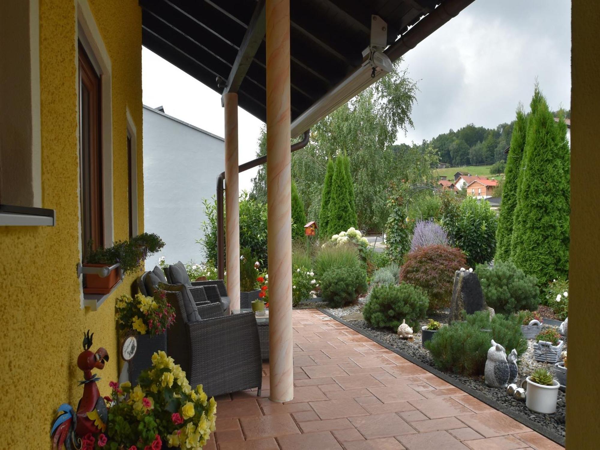 Scenic Apartment With Balcony Garden Deckchairs Barbecue Gleißenberg Exterior foto
